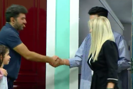 Sərxan Kərəmoğlunun həyat yoldaşı görün kimdir -İlk dəfə efirə çıxdı (FOTOLAR)