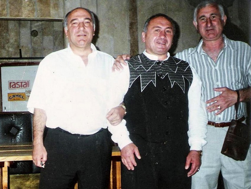 MDB-nin ən yaşlı "qanuni oğru"su öldü- FOTO