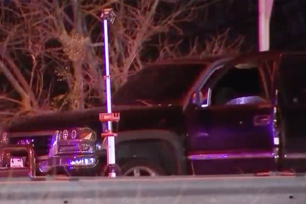 Ailəsi ilə bayram keçirməyə gedən boksçu avtomobilində güllələndi - Ölkə polisi çağırış etdi:"Qatilin tapmağa kömək edənə pul mükafatı veriləcək"(FOTO)