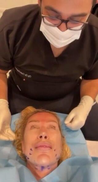 Gənc sevgilisi ilə evliliyə hazırlaşan Seda Sayan inanılmaz dərəcədə dəyişdi- FOTOLAR