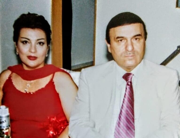 Öləcəyi günü əvvəlcədən bildi, efirlərə çıxışı qadağan olundu,oxuduğu mahnılara görə həbs edildi...