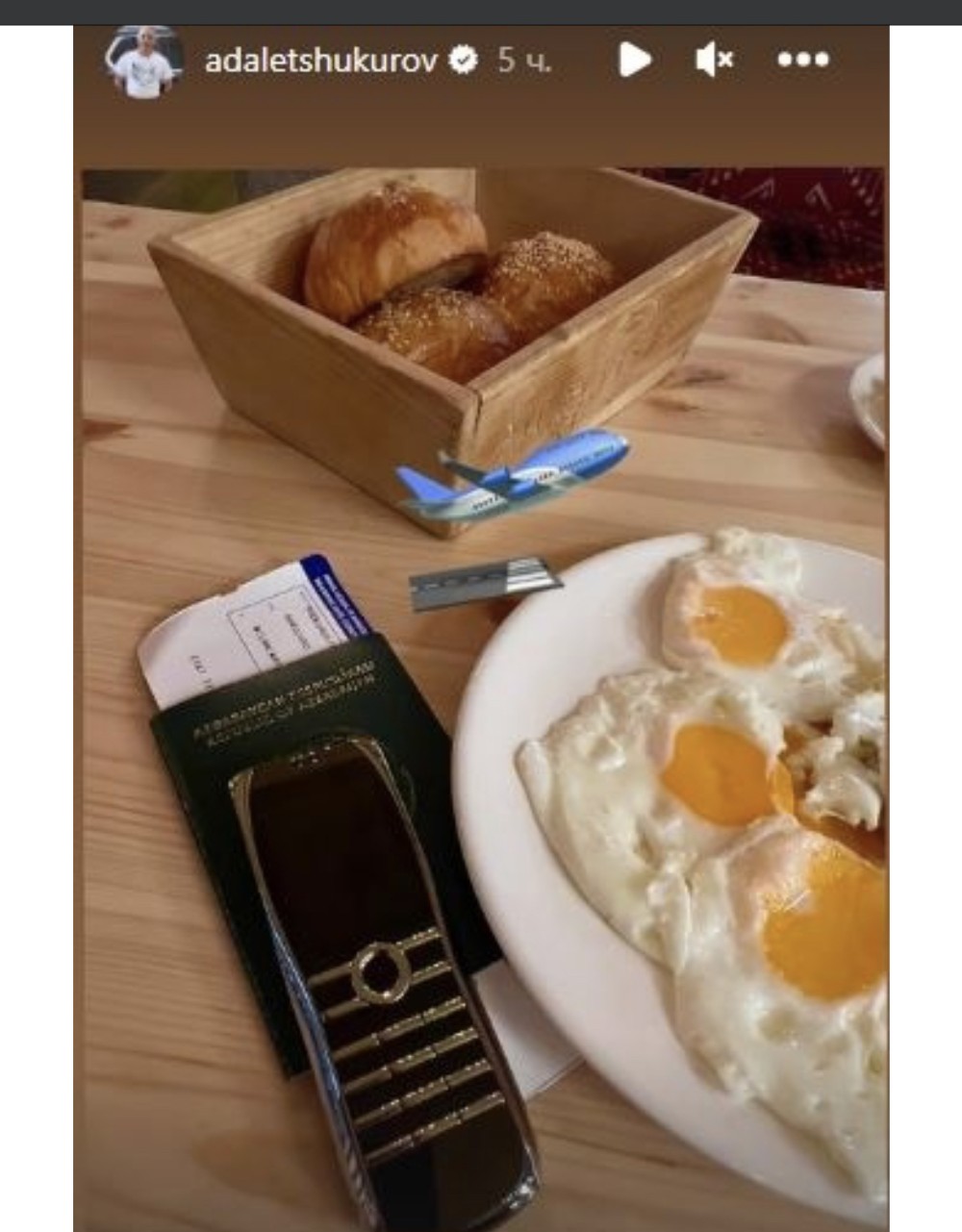 Ədalət Şükürovun 71 minlik telefonu -FOTOLAR