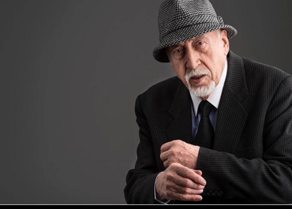 Məşhur rejissor koronavirusdan vəfat etdi