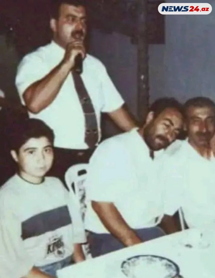 Aygün və Bəylər-  EYNİ FOTODA