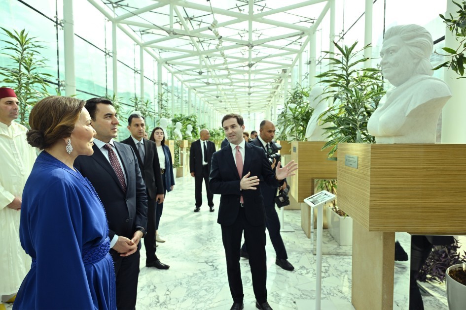 Mərakeşin xanım Şahzadəsi Beynəlxalq Muğam Mərkəzi ilə tanış oldu -FOTOLAR