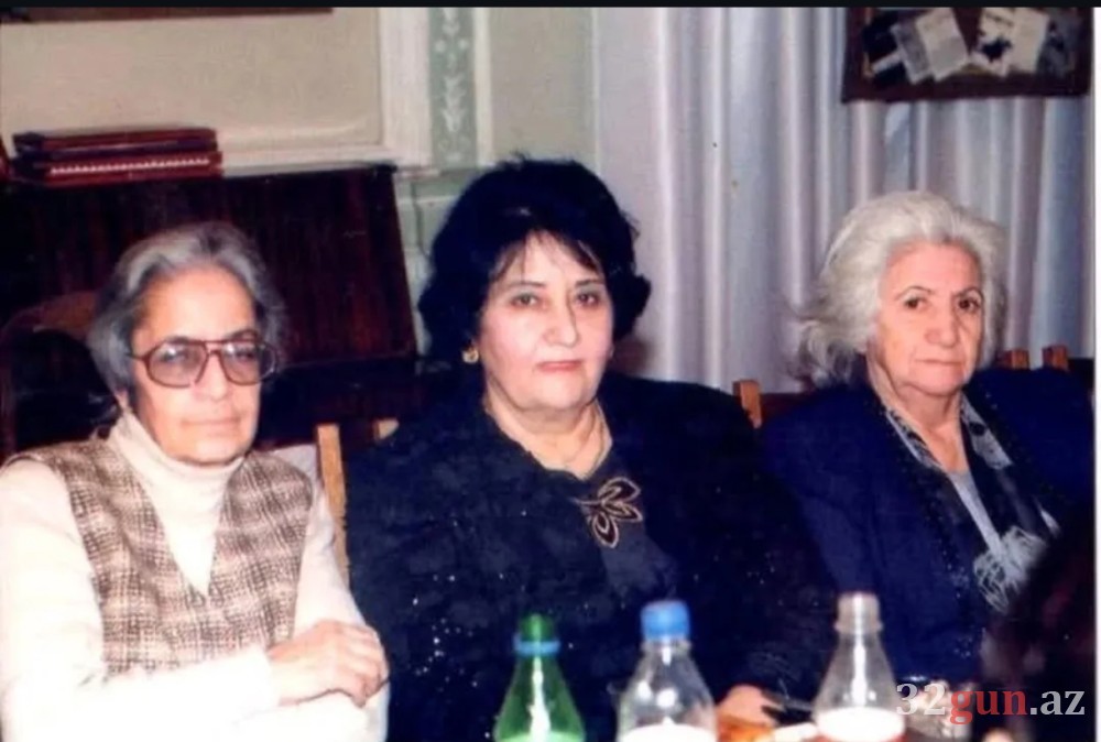 Hüseyn Cavidin, Səməd Vurğunun və Cəfər Cabbarlının qızlarının arxiv- FOTOSU