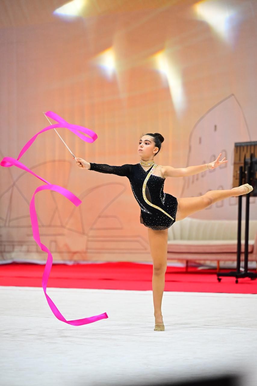 ProSport Gimnastika Klubunun yetirmələri Dubayda keçirilən beynəlxalq turnirdə uğur qazanıblar/ FOTOLAR