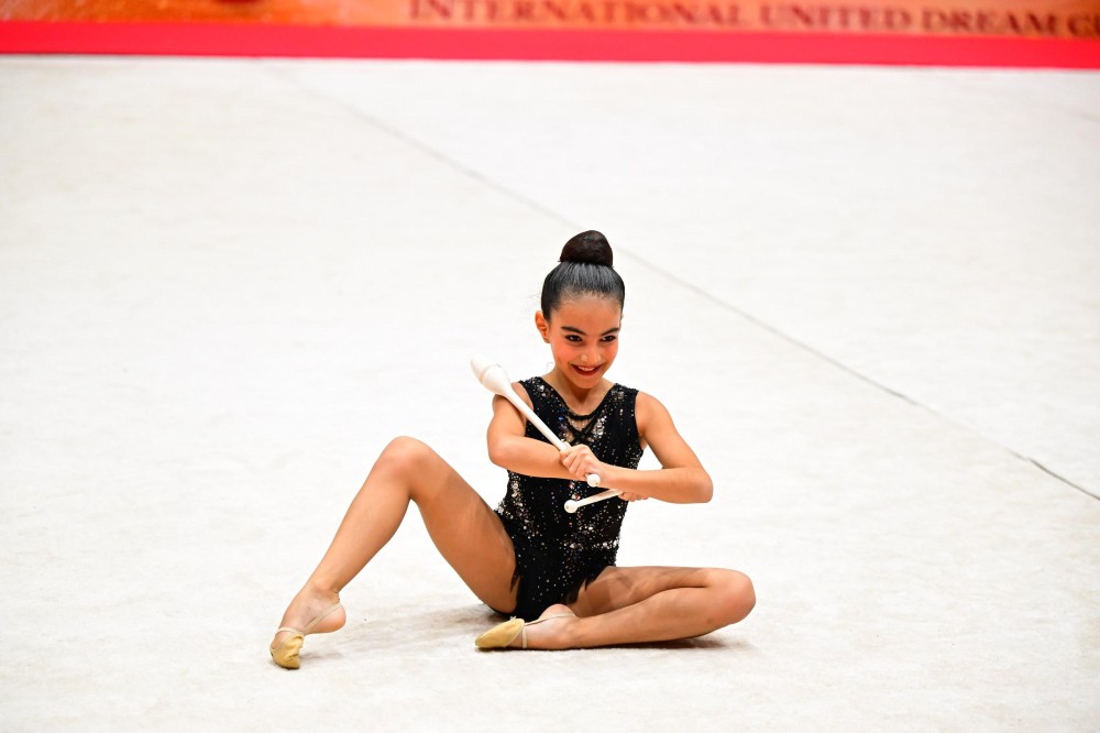 ProSport Gimnastika Klubunun yetirmələri Dubayda keçirilən beynəlxalq turnirdə uğur qazanıblar/ FOTOLAR