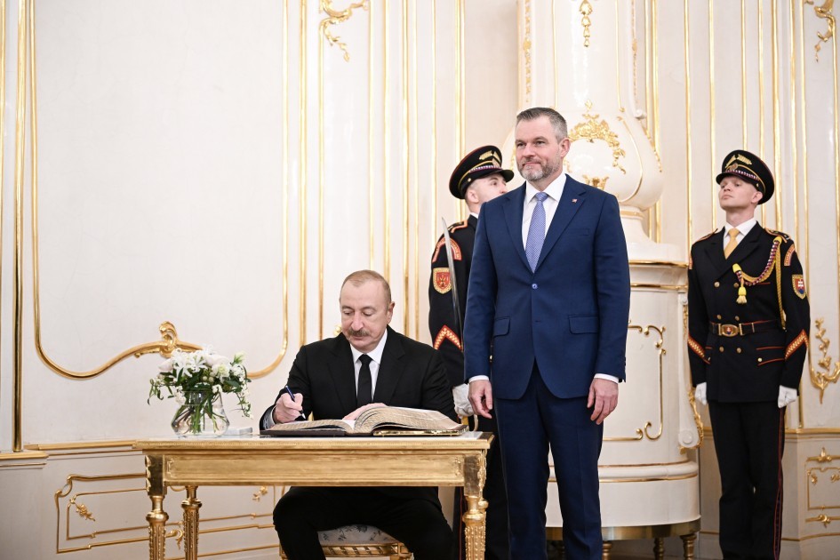 İlham Əliyevin rəsmi qarşılanma mərasimi oldu- FOTOLAR