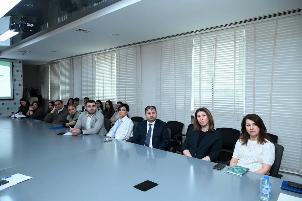 ASA-da "Suverenliyin zəfər yolu" kitabının təqdimatı keçirildi