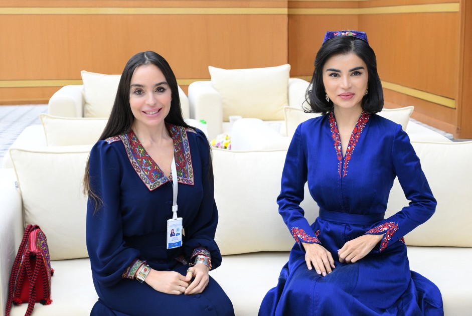 Prezidentlərin qızları görüşdü -FOTOLAR