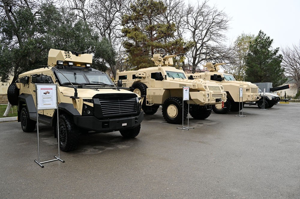 Özbəkistanın hərbi nümayəndə heyəti komando hərbi hissəsində olub -FOTOLAR