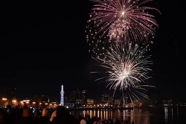 Bakıda atəşfəşanlıq oldu