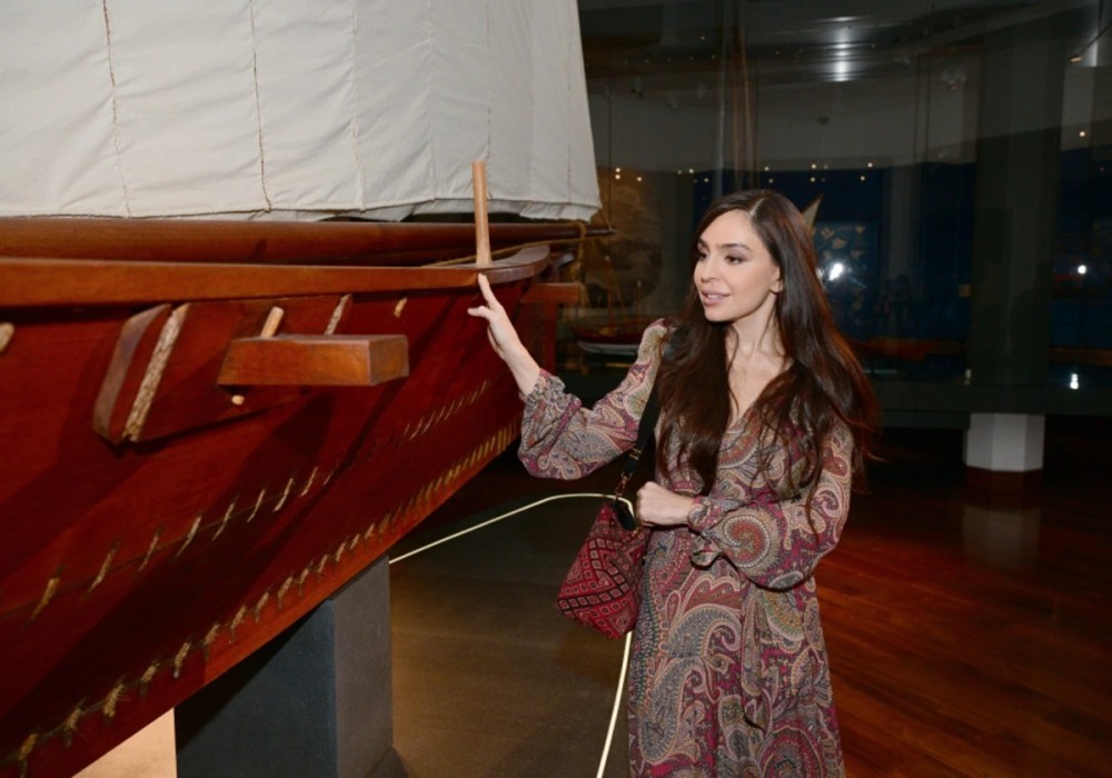 Leyla Əliyeva Maskatda Oman Milli Muzeyində və Mutrah bazarında olub- FOTOLAR