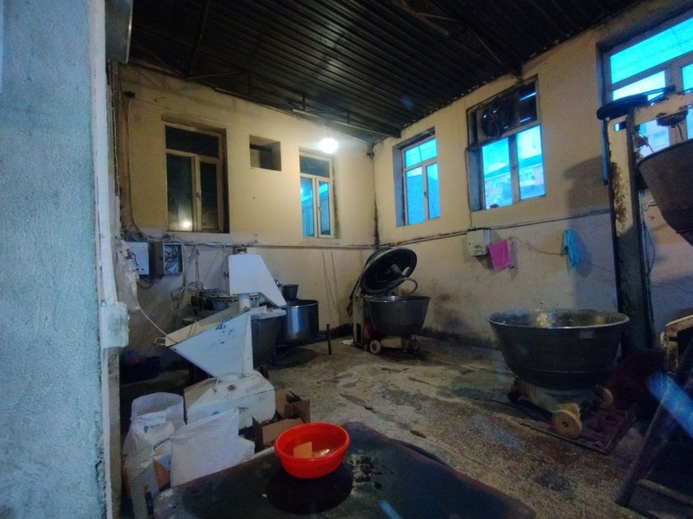 Çörək emalı müəssisəsində nöqsanlar aşkarlandı -FOTOLAR