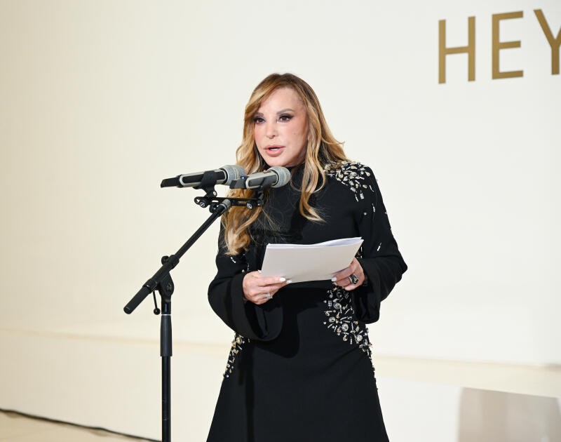 Heydər Əliyev Mərkəzində Kerol Förmenin sərgisinin açılışı olub- FOTO